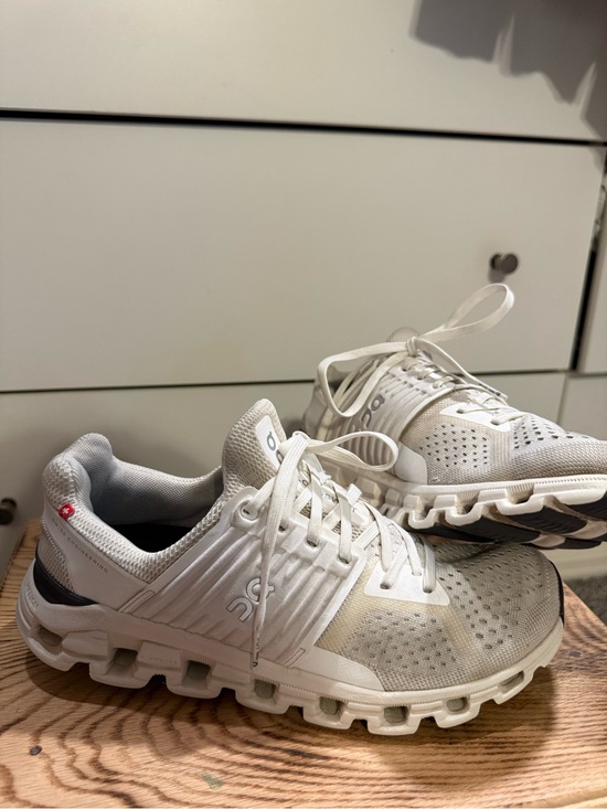 On Running Shoes - On Running White and Light Gray Mesh Running Shoes